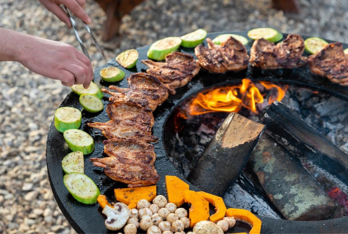 Bild zur Veranstaltung: Lagerfeuer Kochkurs in der Grill-Kota