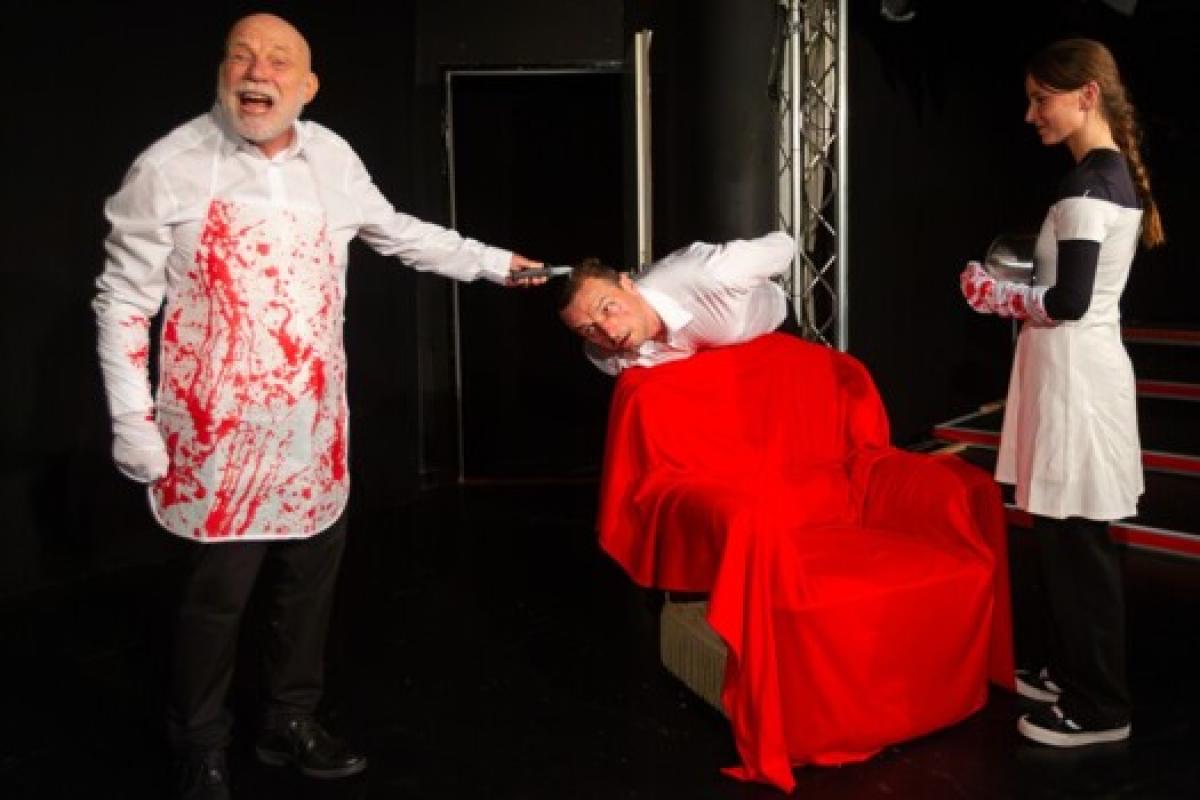 Bild zur Veranstaltung: Shakespeares sämtliche Werke (leicht gekürzt)
