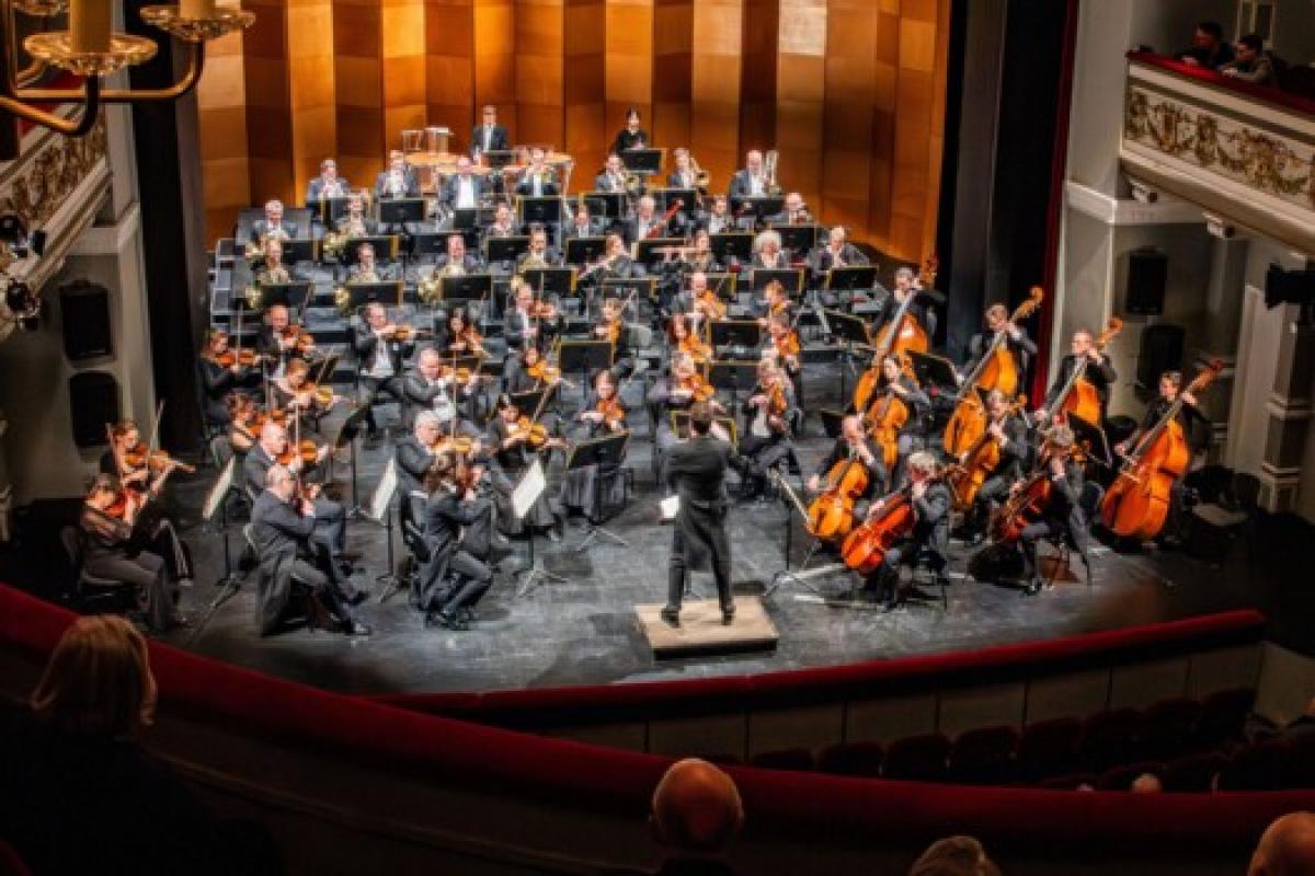 Bild zur Veranstaltung: 8.SINFONIEKONZERT